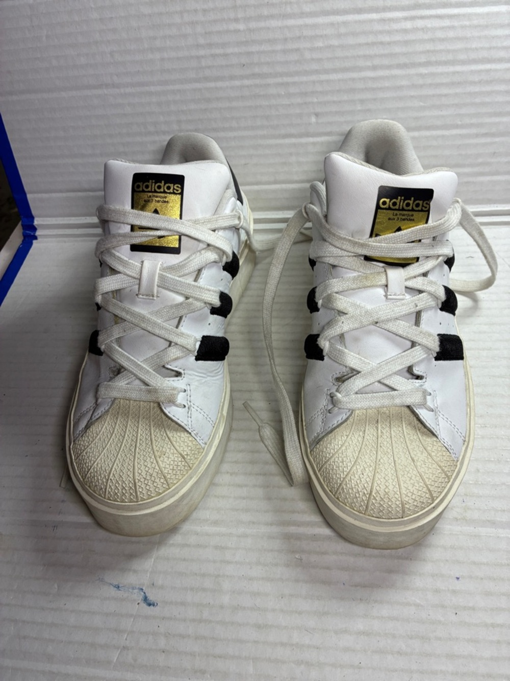 adidas White and Black Shell Toe Sneakers with Gold Accent USED SKU GY5250